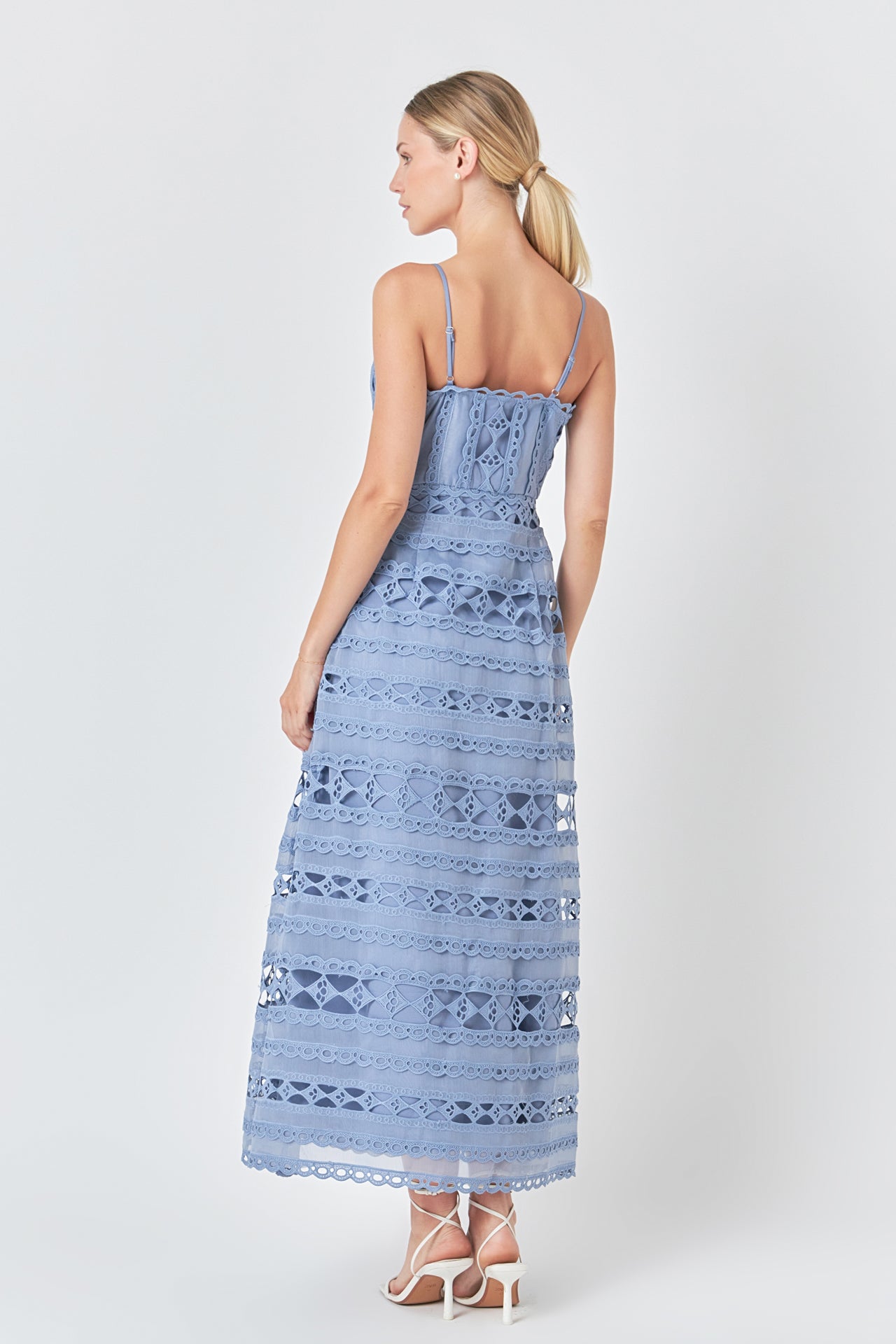 Luna – Lace Maxi Dress