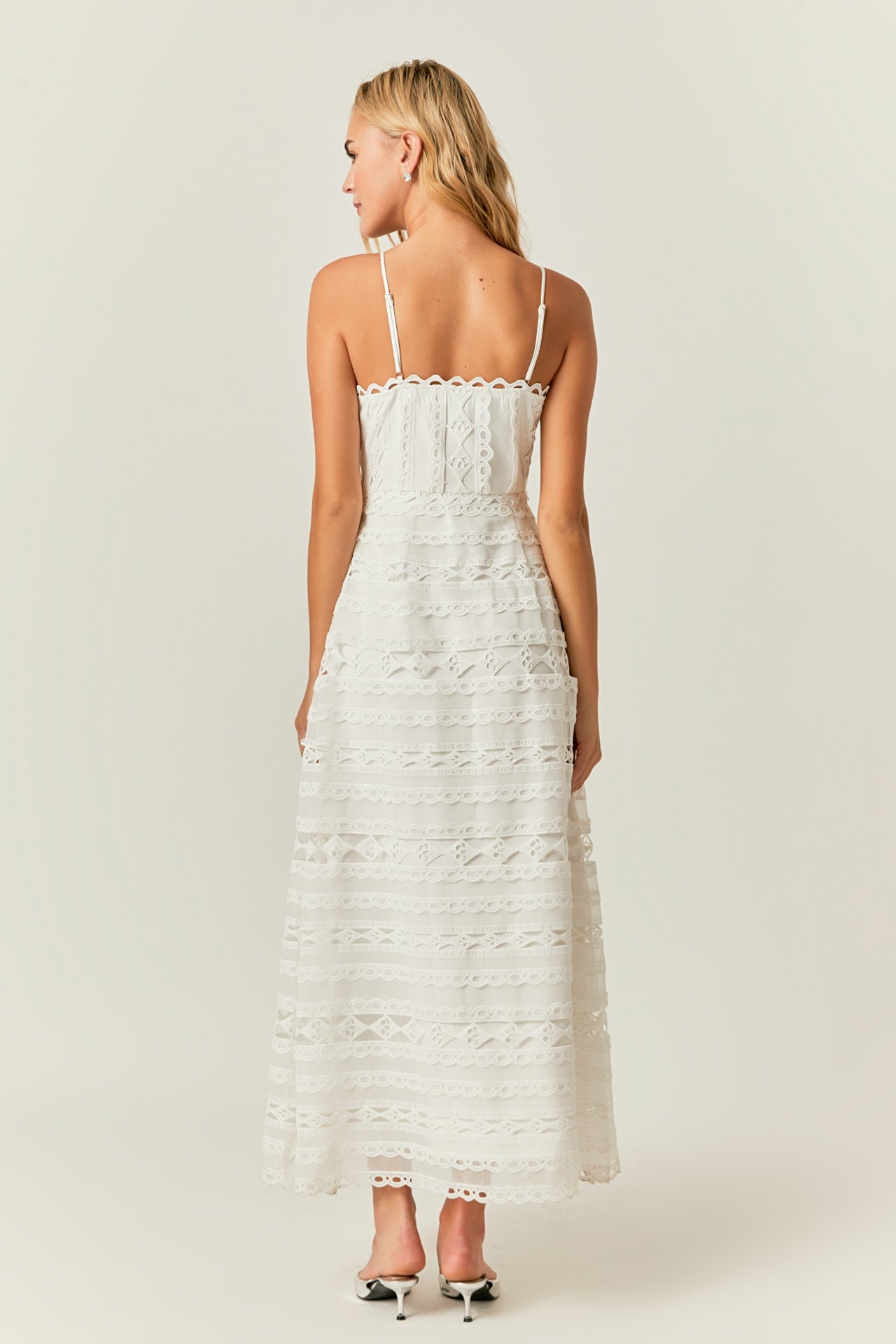 Luna – Lace Maxi Dress