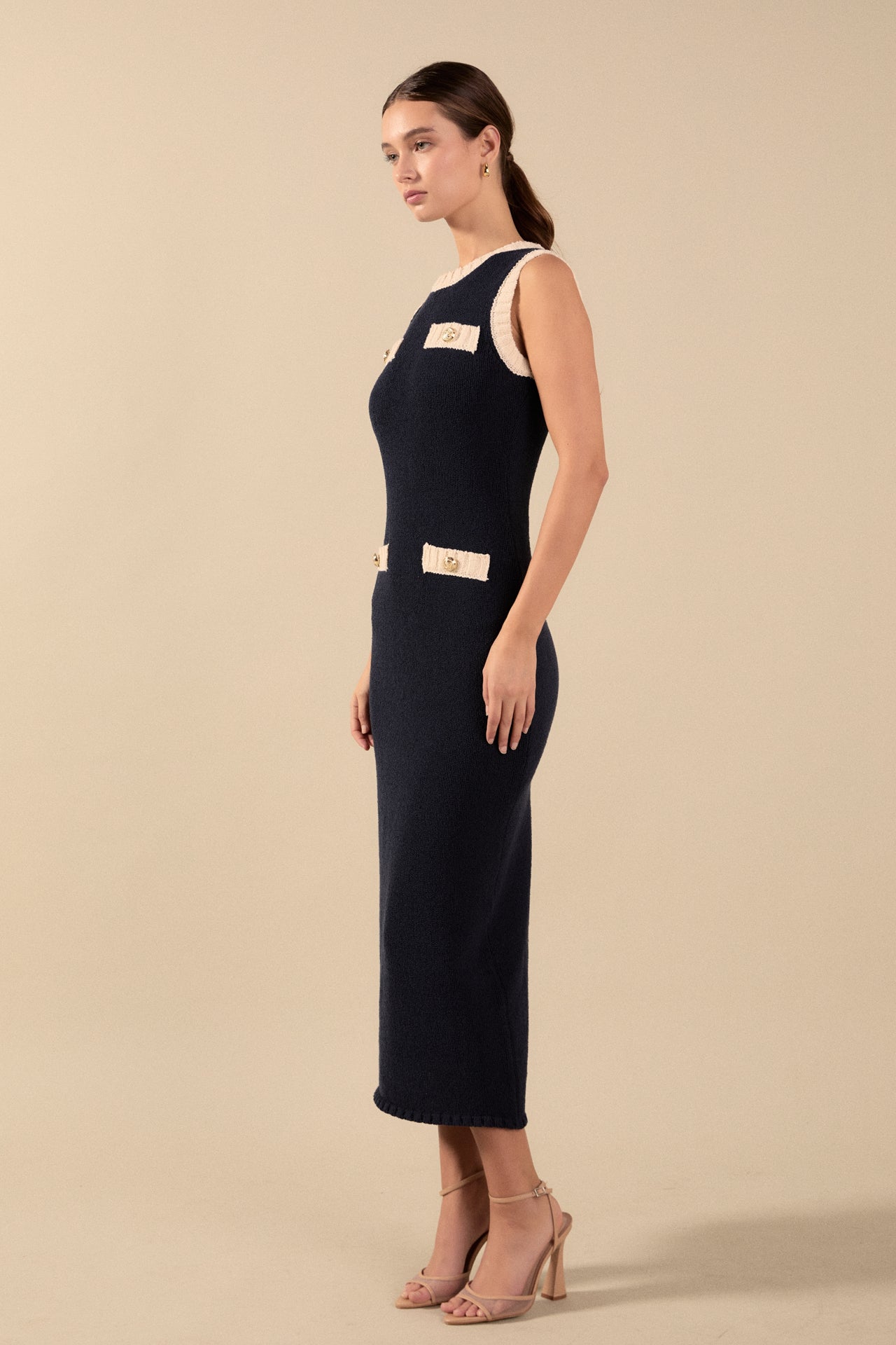 Amara – Crochet Maxi Dress