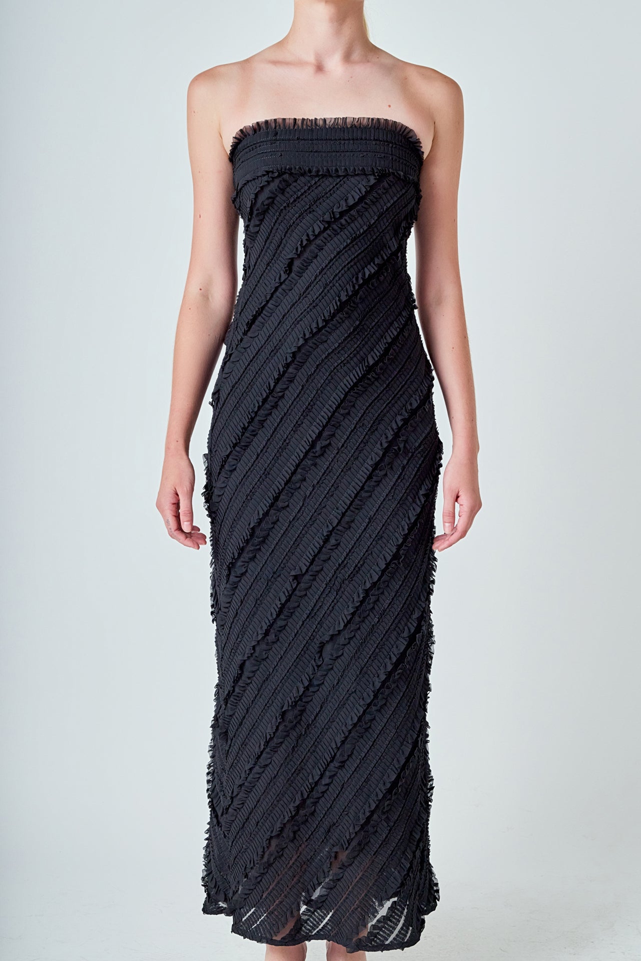 Elara – Ruffled Maxi Dress