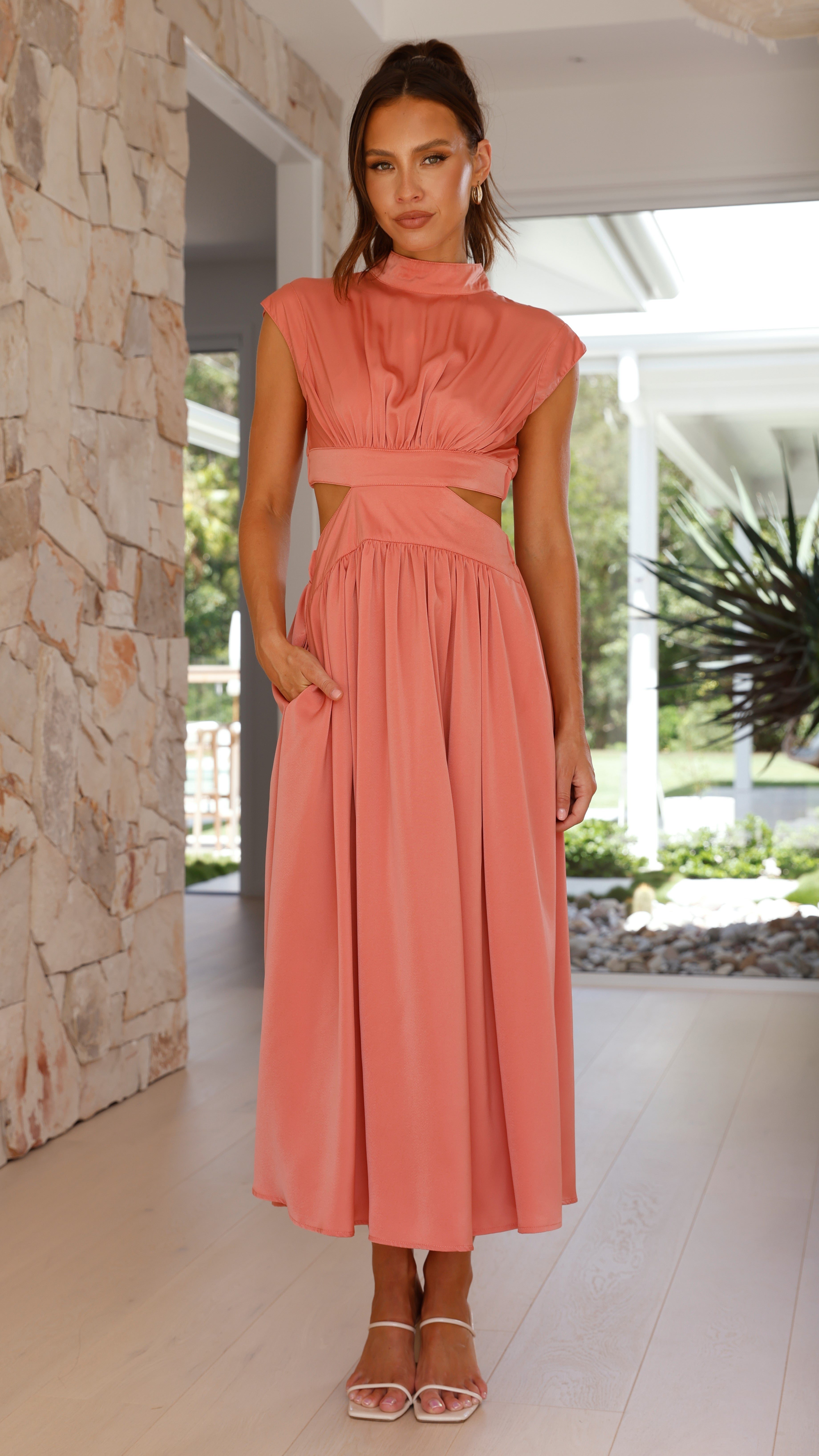 Cindie - Midi Dress