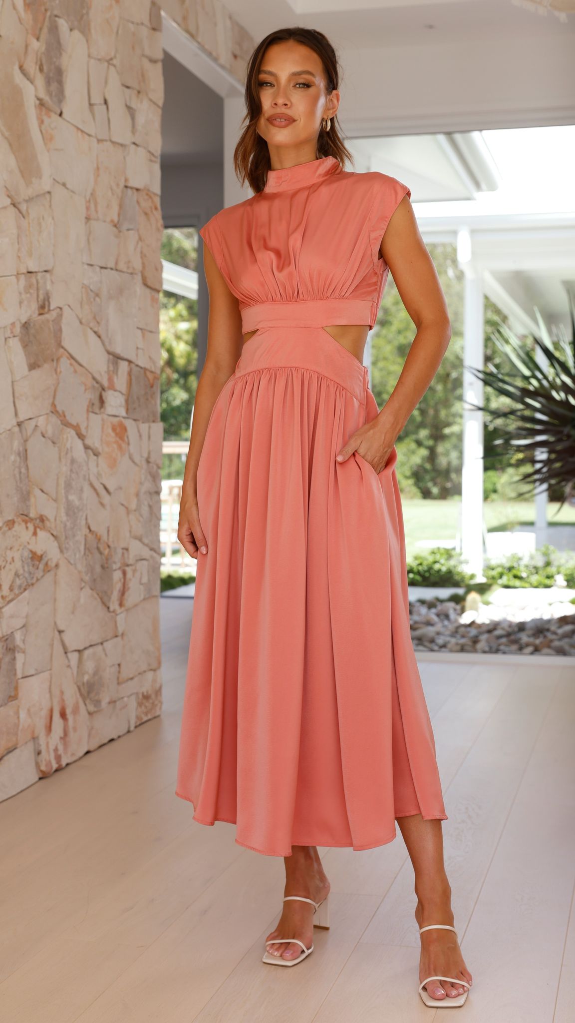 Cindie - Midi Dress