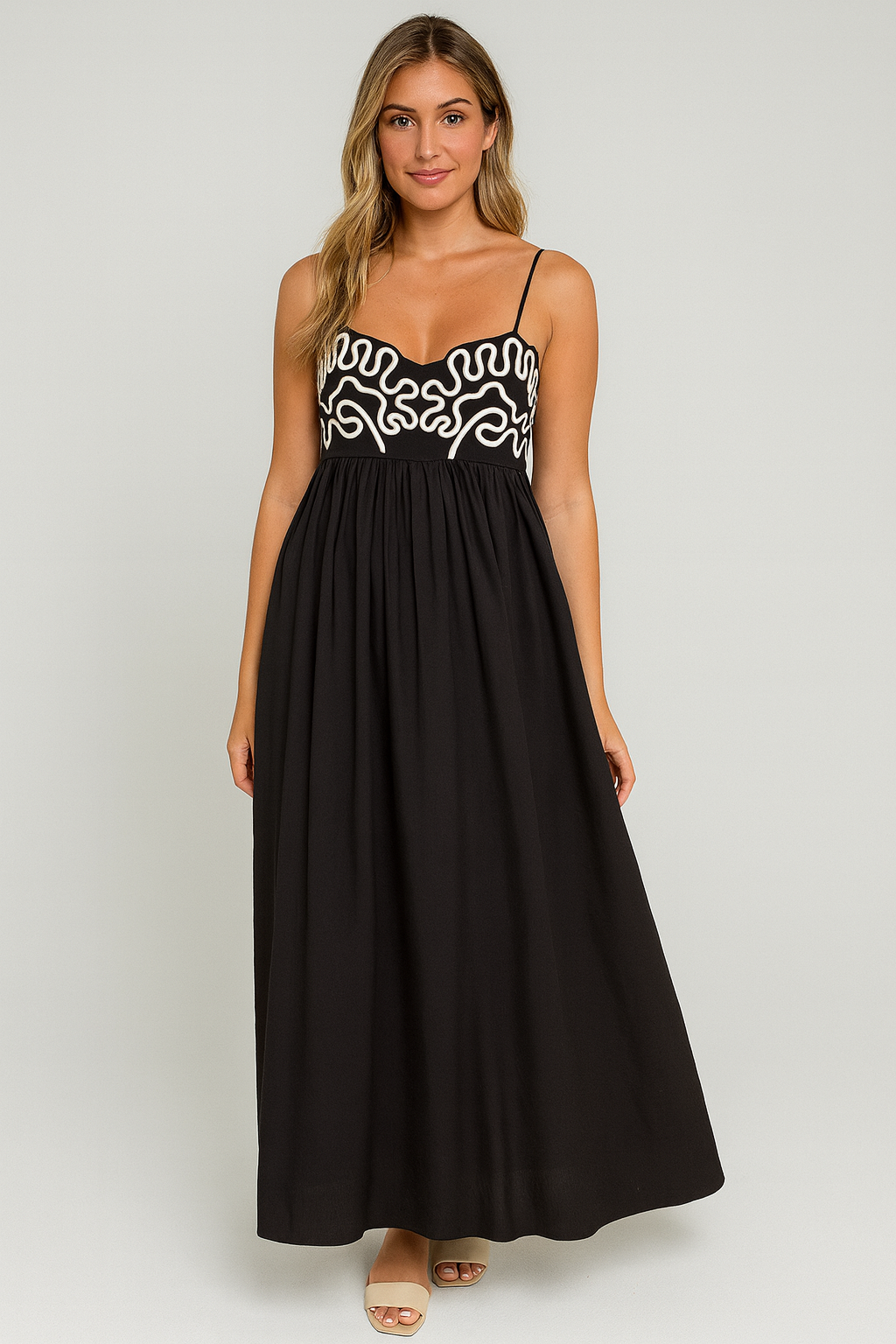 Nixie - Maxi Dress