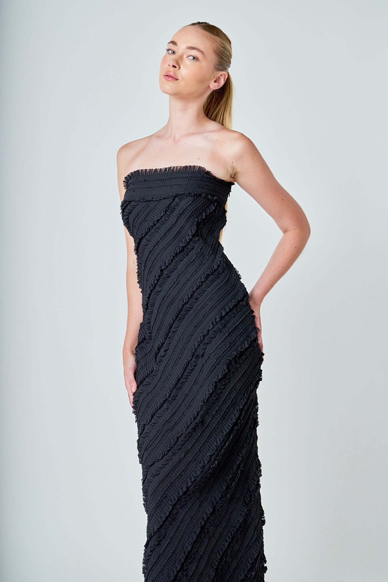 Elara – Ruffled Maxi Dress