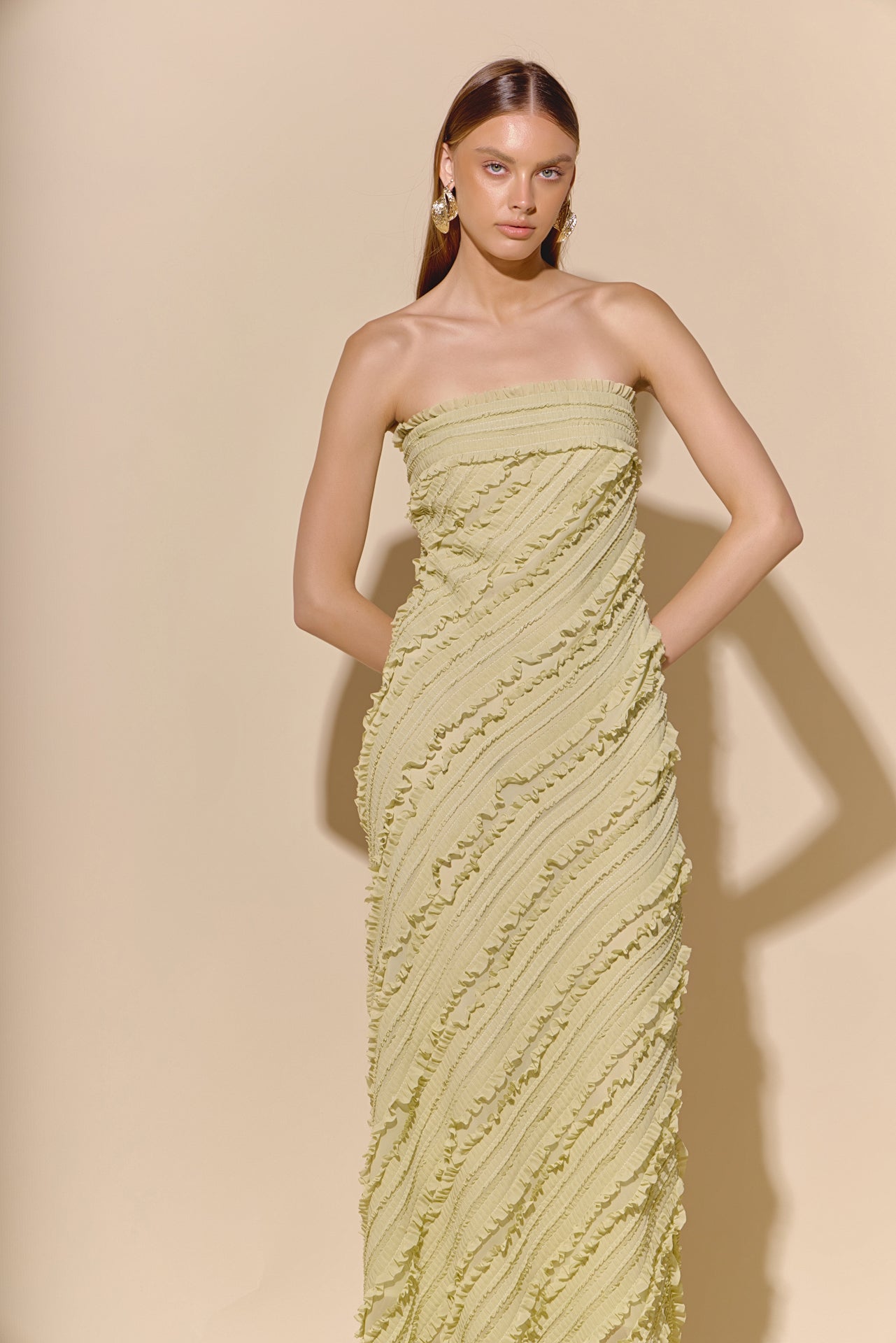Elara – Ruffled Maxi Dress