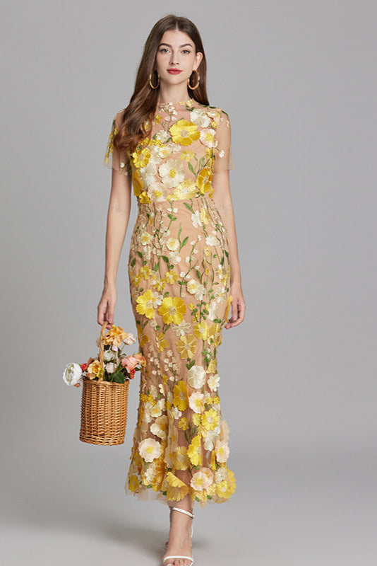 Lisa - Midi Dress